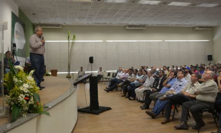 Especialistas debatem o futuro do produtor de pequeno porte