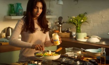 Contra o desperdício de alimentos, Hellmann’s apresenta “Restaurante Sem Comida”