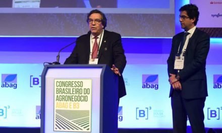 Congresso Brasileiro do Agronegócio debateu formas do Brasil se adaptar ao cenário mundial marcado por uma guerra comercial