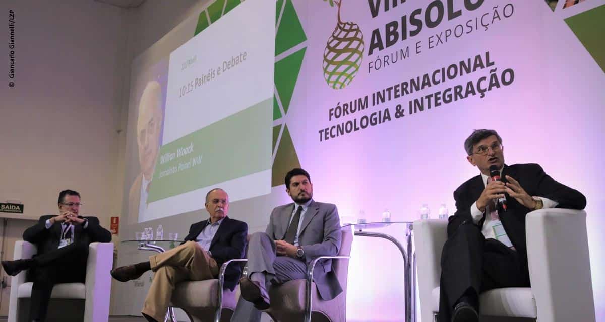 Fórum Abisolo debate a agenda da produtividade agrícola e ressalta o papel da nutrição vegetal nesse processo