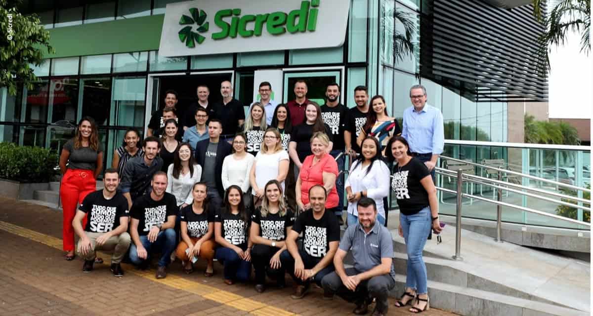 Delegação internacional visita o Brasil para conhecer modelo de inclusão de jovens no cooperativismo