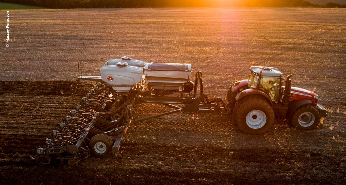 Massey Ferguson apresenta a mais nova plantadeira Momentum, agora na versão Sementes & Fertilizante