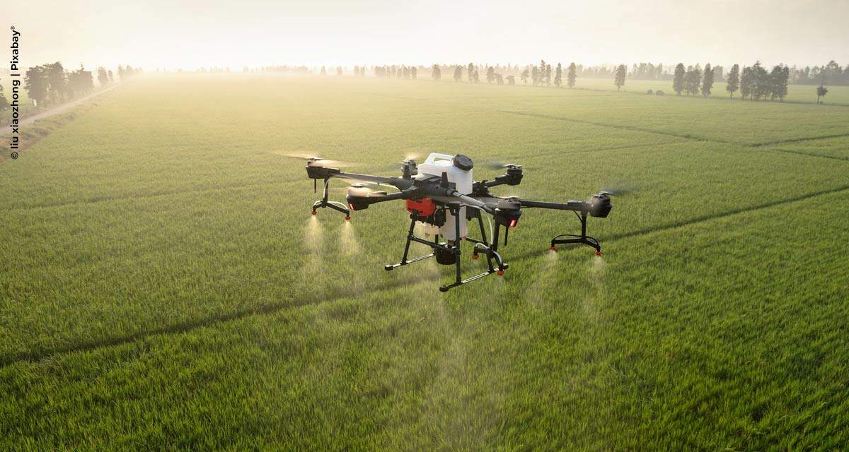 Governo de São Paulo e entidades se unem para criar políticas  para o uso de drones na agricultura