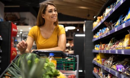 Pesquisa aponta falta de transparência na indústria, causando confusão sobre conceito de alimentação saudável para o consumidor