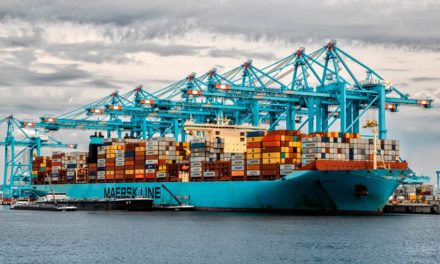 Maersk emite primeiro título verde para financiar navios movidos a metanol