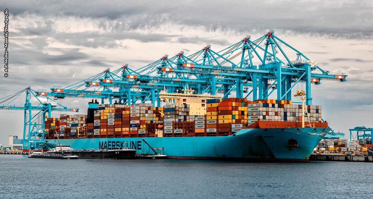 Maersk emite primeiro título verde para financiar navios movidos a metanol