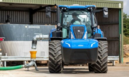 New Holland leva à Expodireto Cotrijal o primeiro trator movido a biometano do mundo