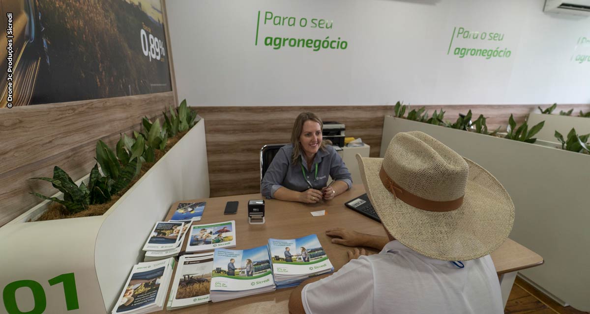 Agrishow 2022: com foco em tecnologia para o agronegócio, Sicredi reforça posição de segunda maior instituição financeira em crédito rural no Brasil