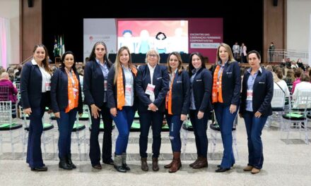 Mulheres cooperativistas da Castrolanda marcam presença no Cooperlíder Feminino