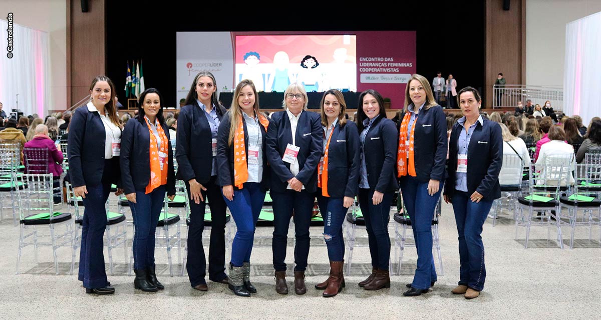 Mulheres cooperativistas da Castrolanda marcam presença no Cooperlíder Feminino