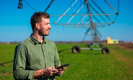 YAMI 2022: mesa-redonda debate como a tecnologia é um elemento transformador da realidade no setor agropecuário