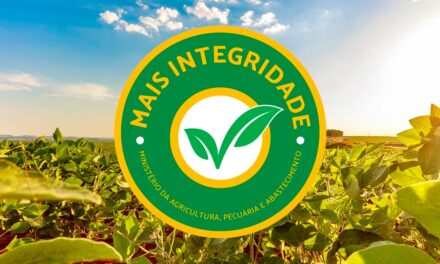 Agrobiológica Sustentabilidade, empresa da holding Crop Care, recebe Selo Mais Integridade, fornecido pelo MAPA