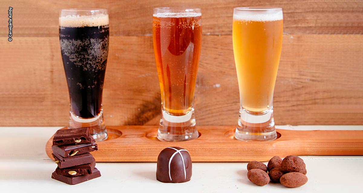 Descubra quais são os estilos de cerveja mais indicados para harmonizar com diferentes tipos de chocolate