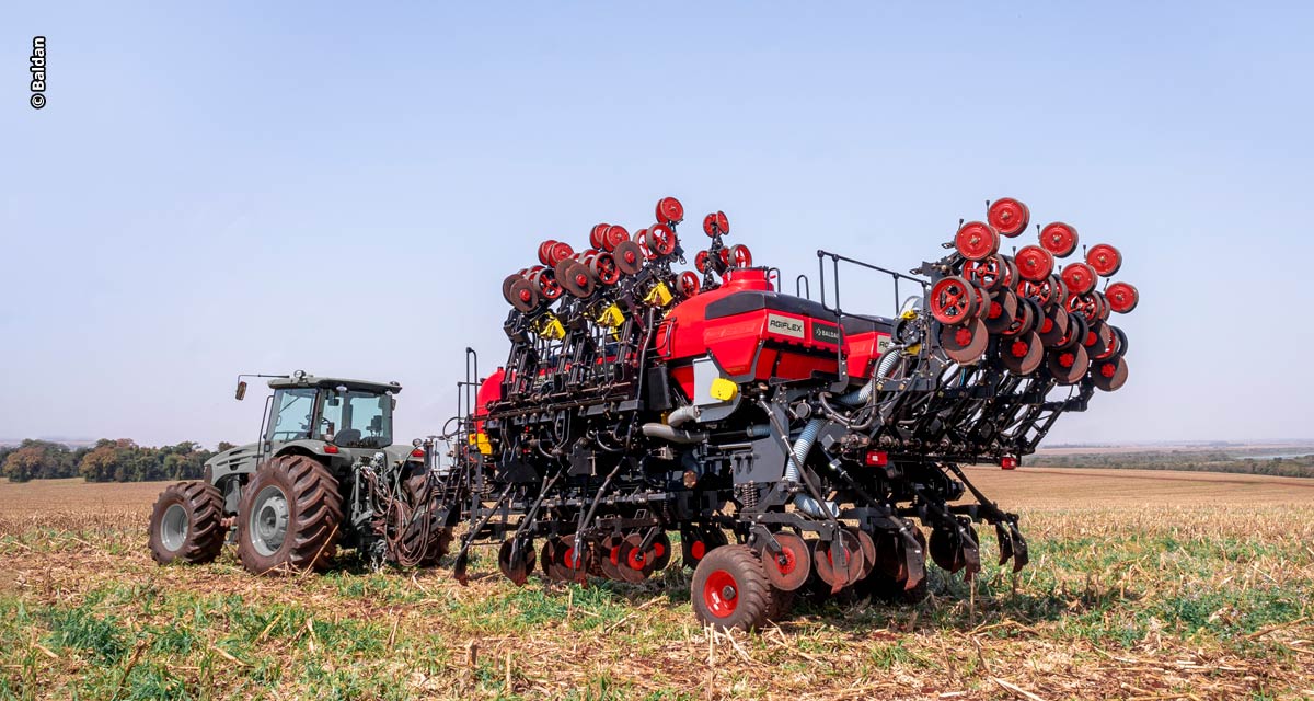 Baldan leva tecnologias para o 17º Encontro de Inverno na Fazenda Experimental Coamo