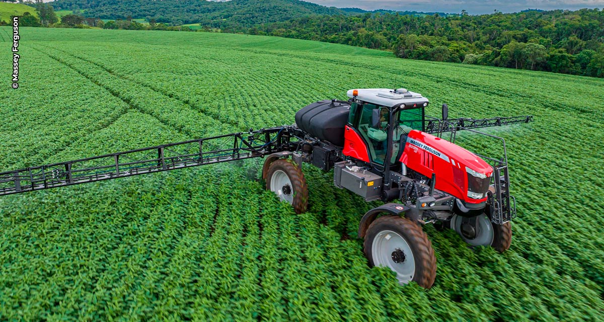 Tecnologias para operação em terrenos inclinados são destaques da Massey Ferguson na Expodireto