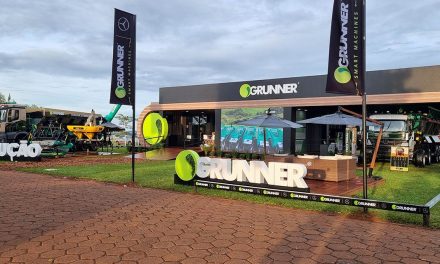 Grunner apresenta na Tecnoshow COMIGO novo conceito de equipamento multifuncional para mercado de grãos