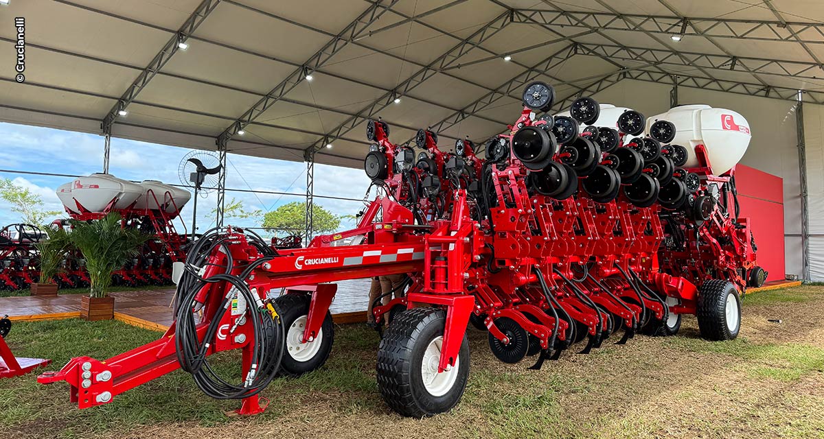 Argentina Crucianelli estreia na Agrishow com plantadeiras autotransportáveis e robustas