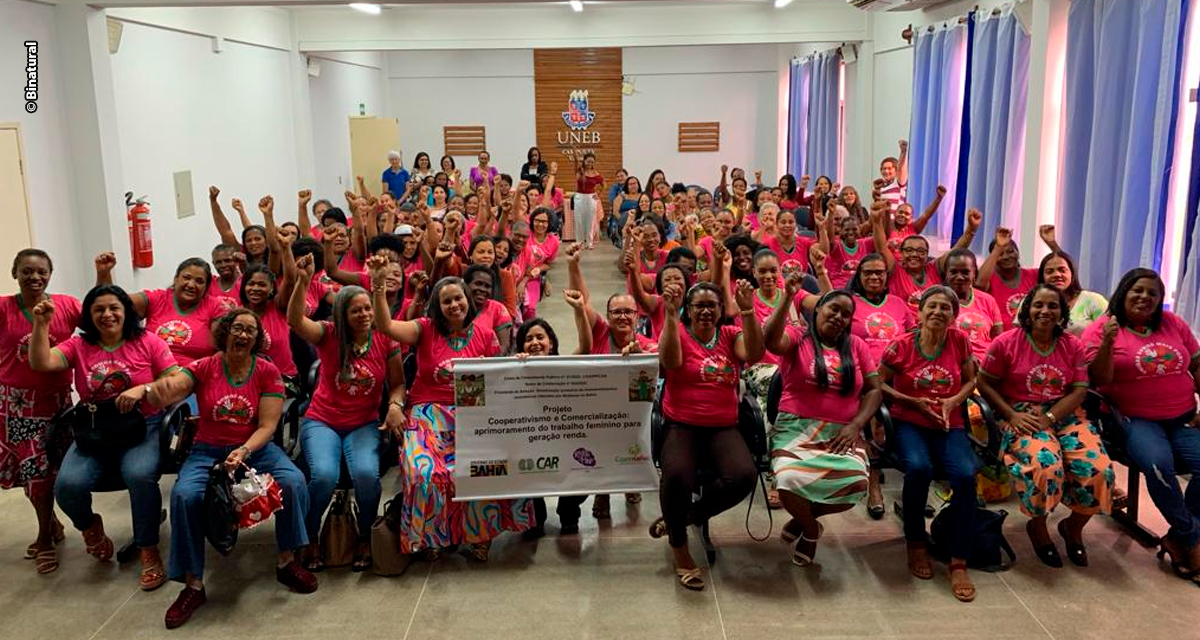 Parceria entre setor privado e cooperativa na Bahia empodera mulheres rurais e mostra a força do cooperativismo no campo