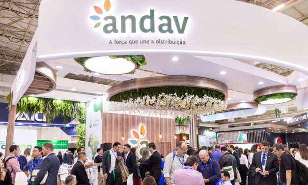 10ª Pesquisa Nacional da Distribuição é destaque no Congresso Andav 2025