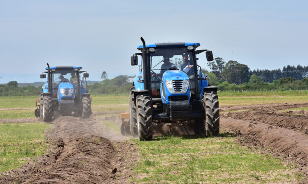 Manejo nas áreas de arroz e de grãos demandam tratores de maior potência