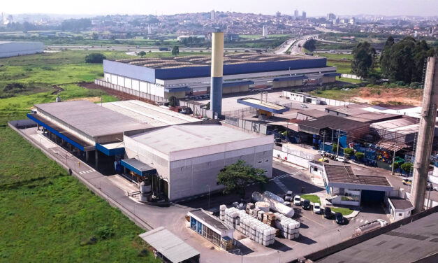 Usiquímica cresce 85% em 2025 e consolida expansão em lubrificantes, Arla e químicos