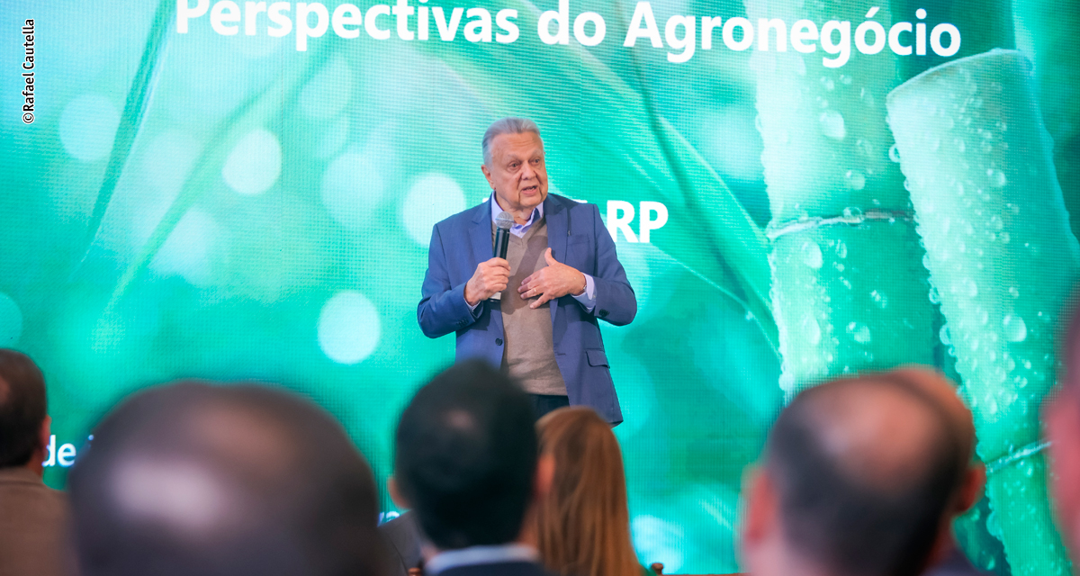 “Mantenham-se vivos, vai passar!”, afirma Roberto Rodrigues durante o lançamento do primeiro LIDE Agronegócio do Brasil